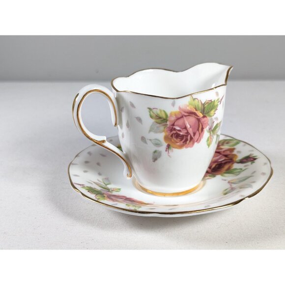 Vintage Paragon Golden Emblem Individual Creamer and saucer, double warrant - Picture 5 of 9